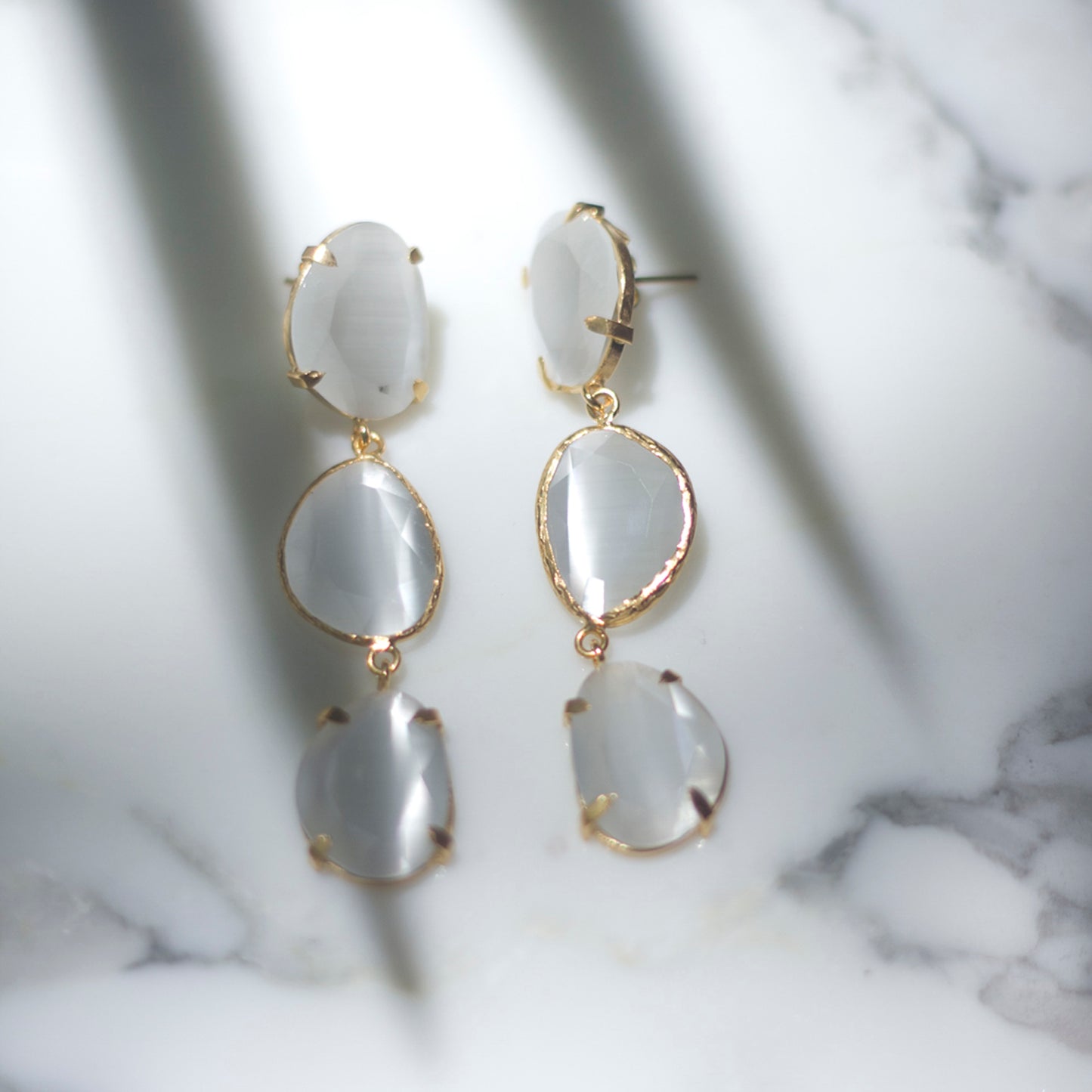 PENDIENTE TRIPLE GRAPAS